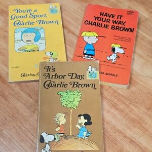 Charlie Brown Peanuts Comic Book